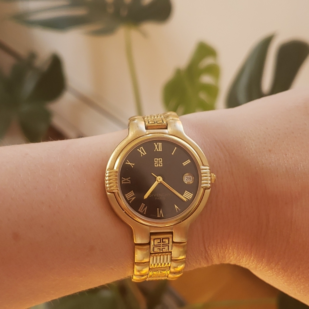 Stunning vintage Givenchy watch